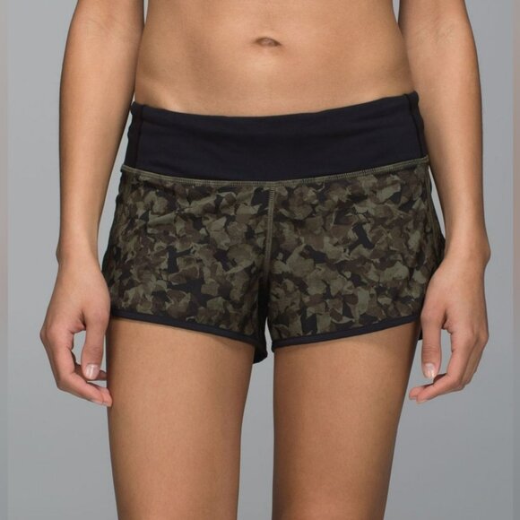 Lululemon Run Speed Short Mystic Jungle Fatigue Camo Green Black Stretch Size 6 - Picture 2 of 16